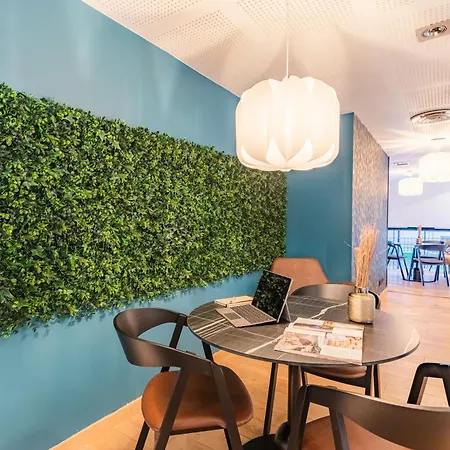 Appart'city Collection Grande Bibliotheque 4*