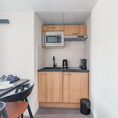 Apartahotel Appart'city Collection Grande Bibliotheque 4*