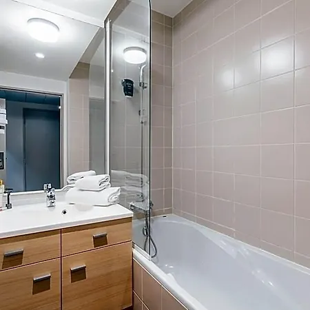 Appart'city Collection Grande Bibliotheque 4*
