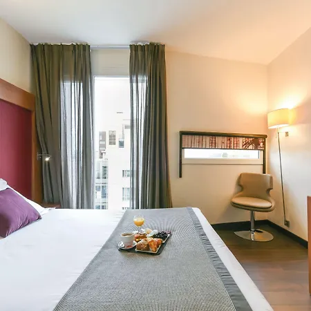 Appart'city Collection Grande Bibliotheque 4*